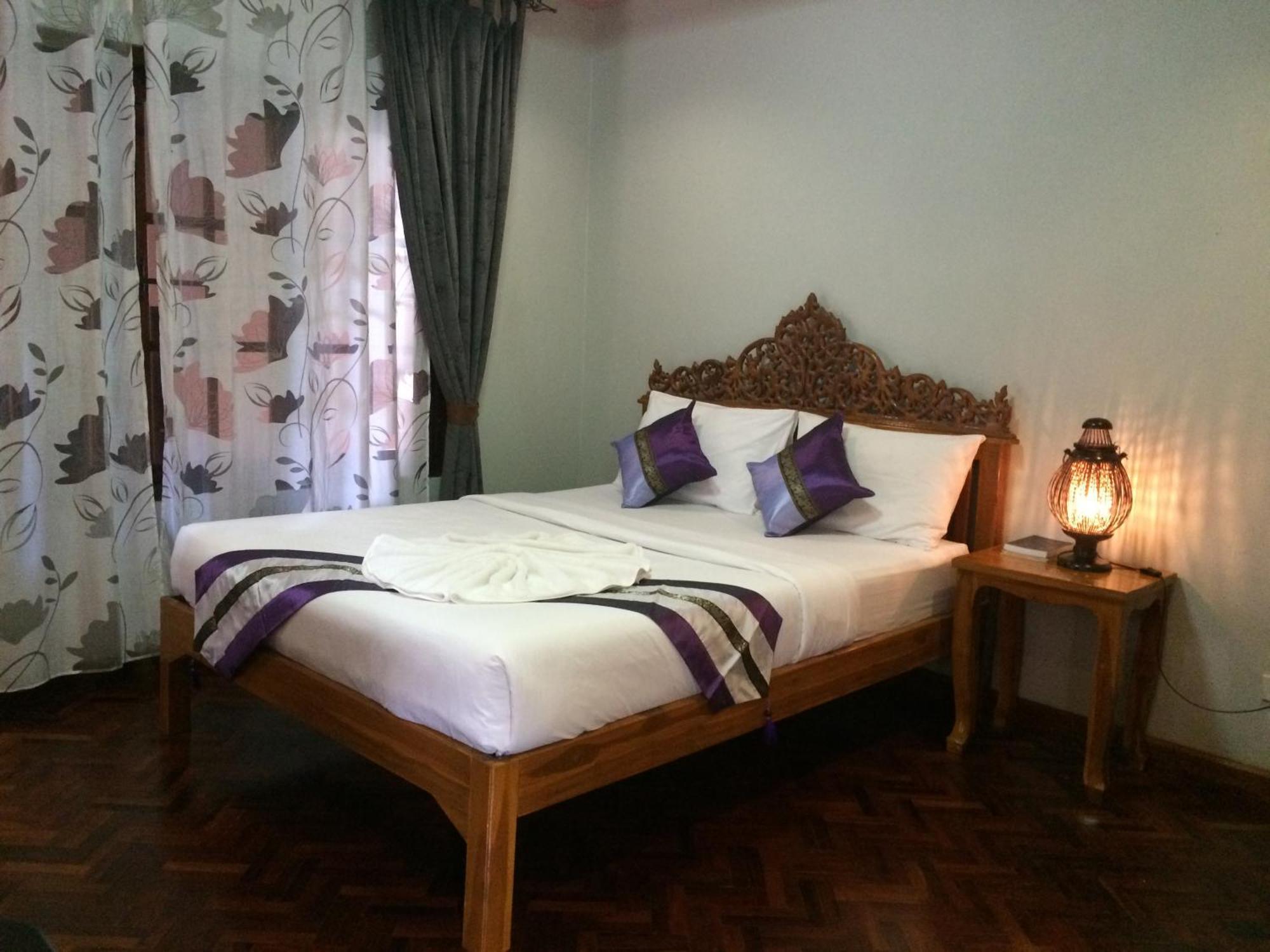 Chok-Wasana Guest House Mae Sariang Ruang foto